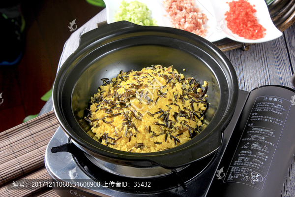 招牌黑米炒生態(tài)雞蛋