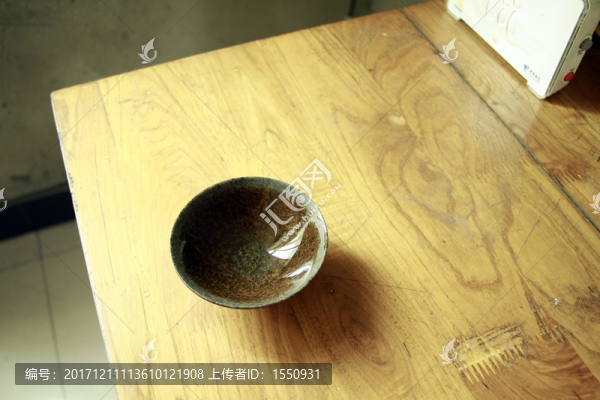 冰磧巖茶杯