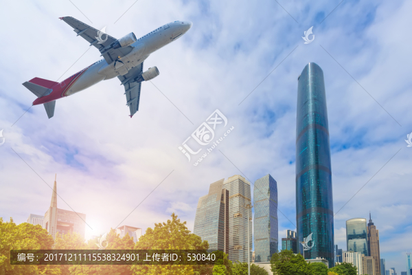 城市建筑和客機(jī)