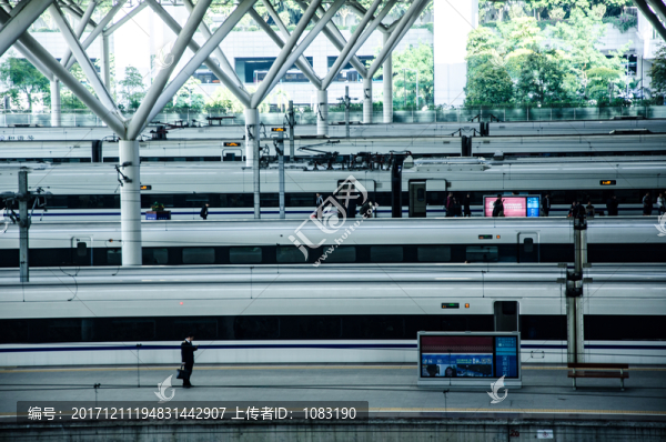 高鐵站臺
