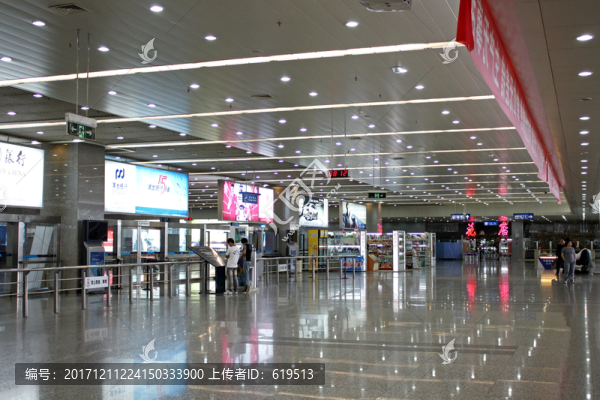 沈陽(yáng)機(jī)場(chǎng),航站樓,一樓大廳