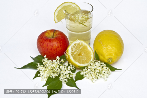 接骨木花檸檬水