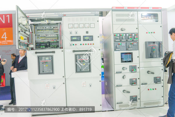 低壓成套開(kāi)關(guān)設(shè)備-匯圖網(wǎng) www.fosd68.com 低壓成套開(kāi)關(guān)設(shè)備