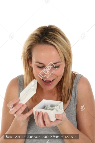 女人