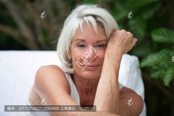 扶手椅-匯圖網(wǎng) www.fosd68.com 扶手椅