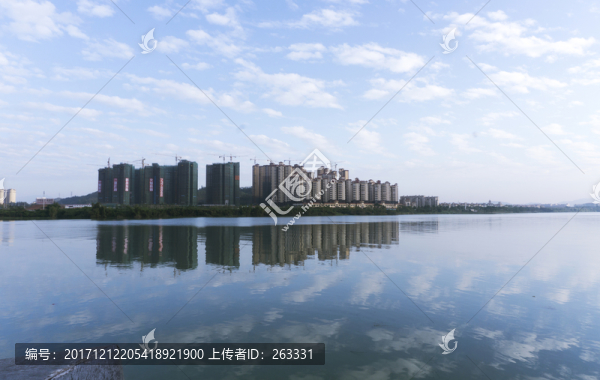 十里東岸