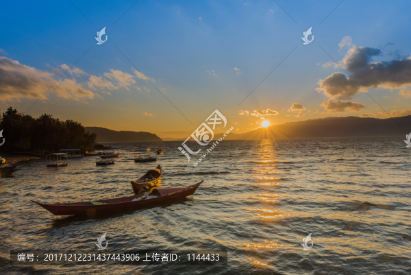 撫仙湖