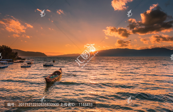 撫仙湖
