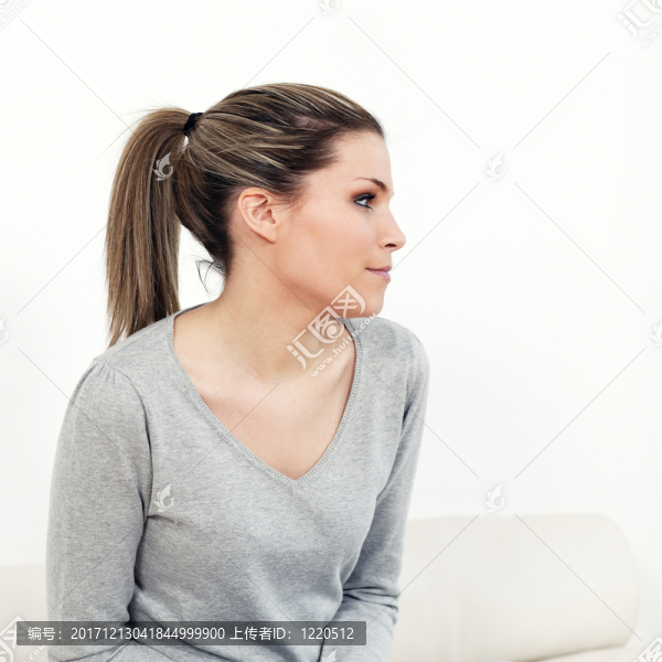 女人