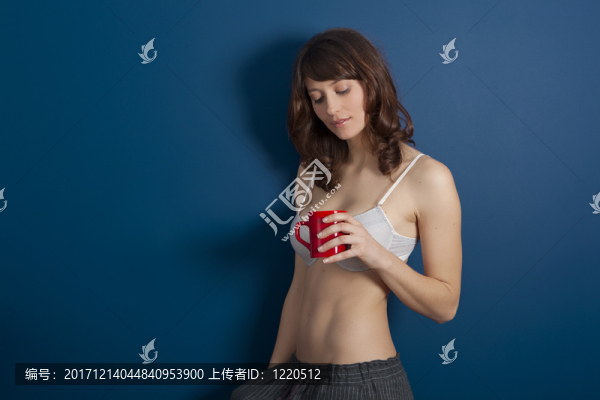 女人