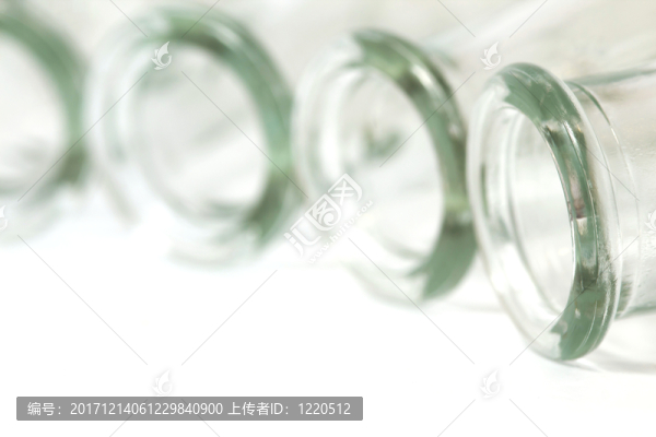 玻璃