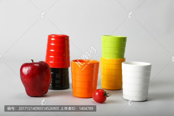 水杯