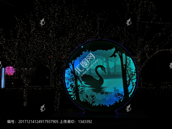 天鵝燈箱裝飾