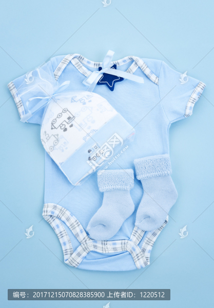 嬰兒