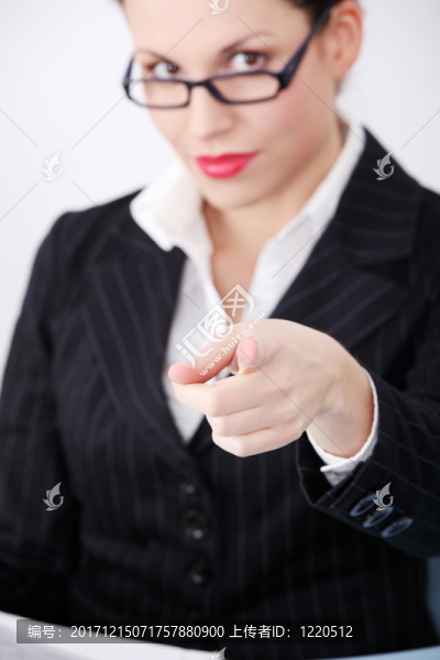 女人