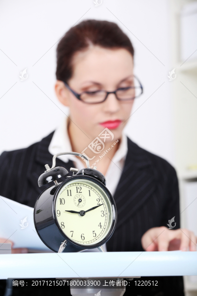 女人