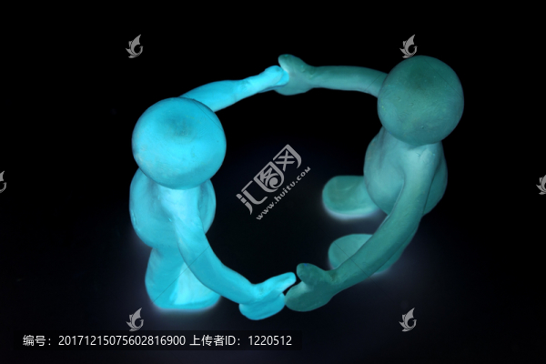 黑的