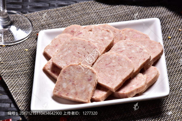 配菜午餐肉