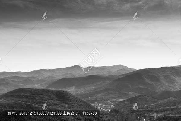 遠(yuǎn)山