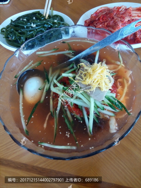 朝鮮族冷面