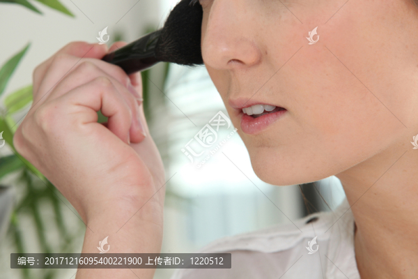 空白的