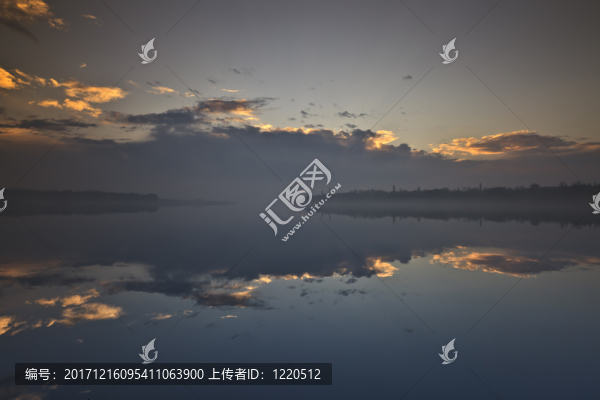 藍色