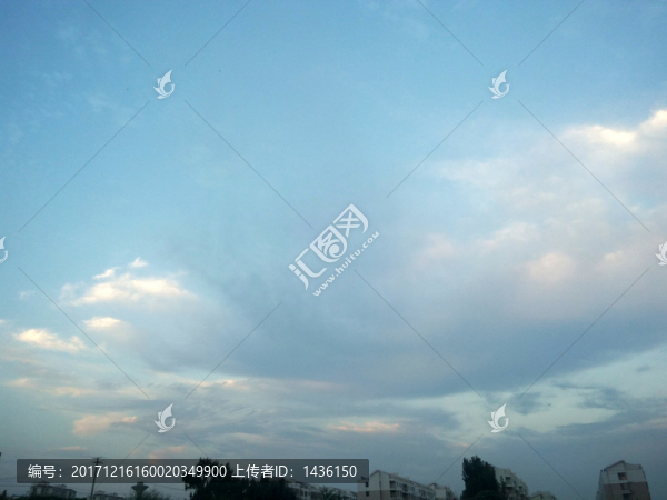 天空
