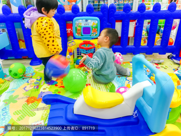玩耍的兒童,兒童樂園
