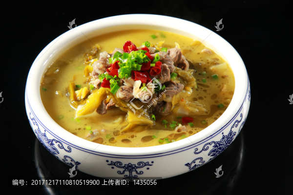 酸菜牛肉