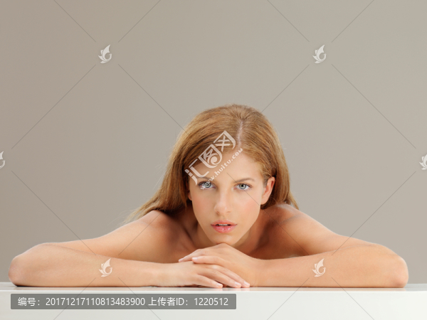 女人