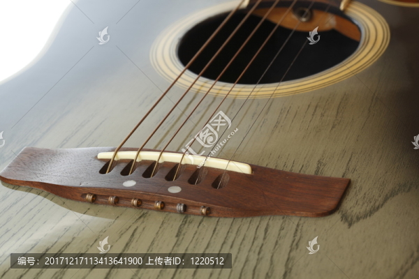 西吉他
