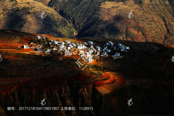 東川紅土地