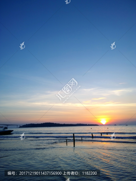 夕陽(yáng)海景