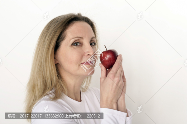 女人