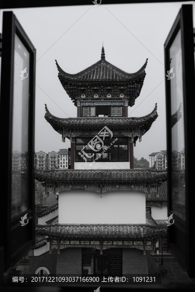 窗外的桃花源