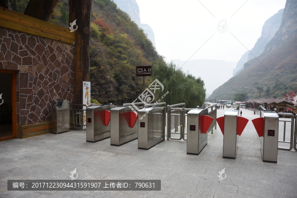 閘機(jī)