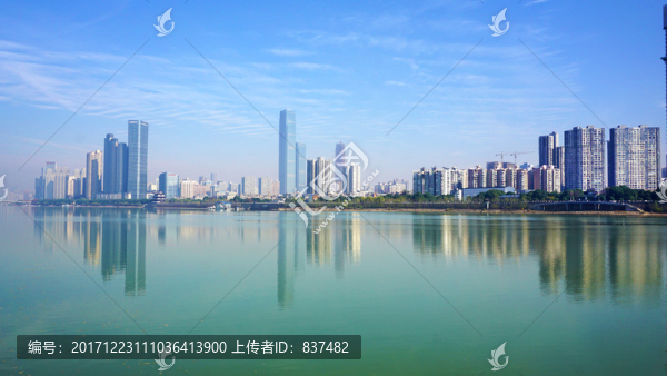 湘江東岸風(fēng)景