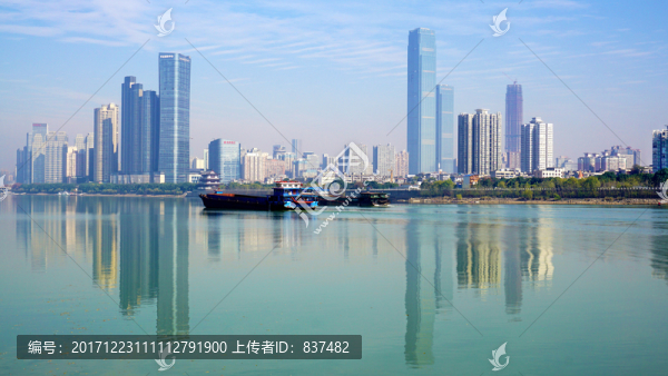 湘江東岸風景