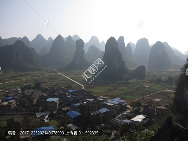 奇峰鎮(zhèn)