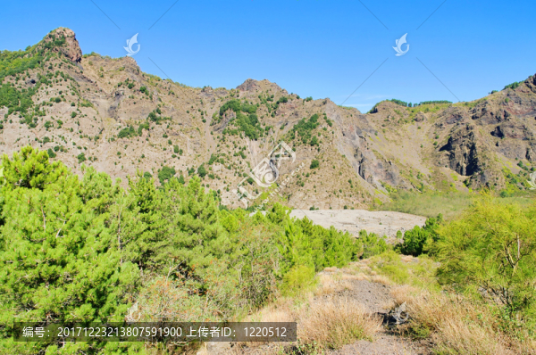 火山口