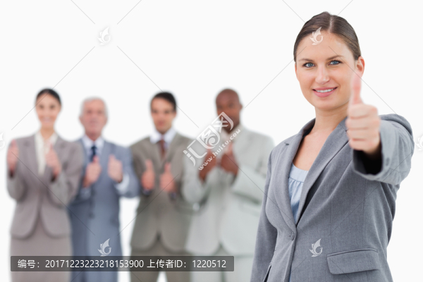 女人