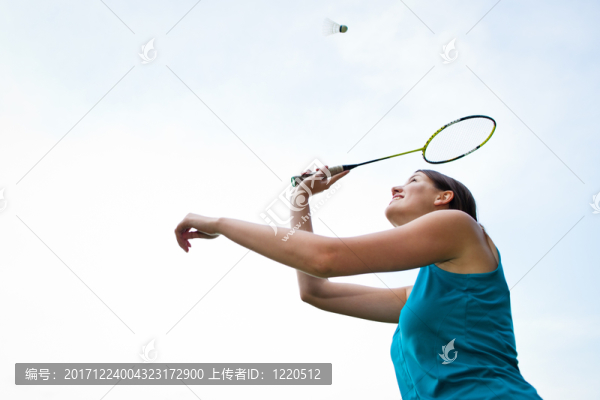 女人