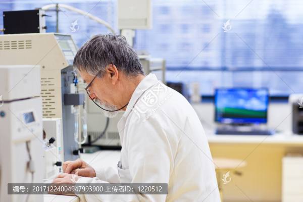研究