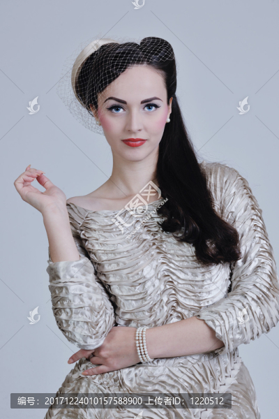 女人