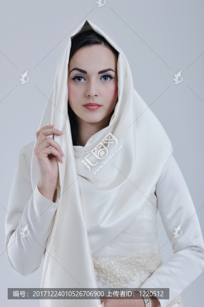女人