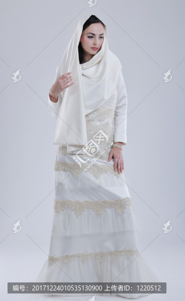 女人