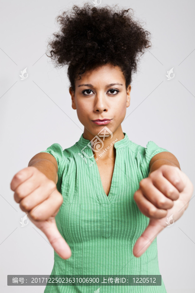 女人
