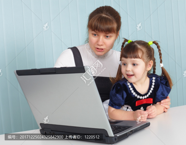 女人