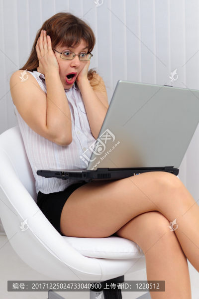 女人