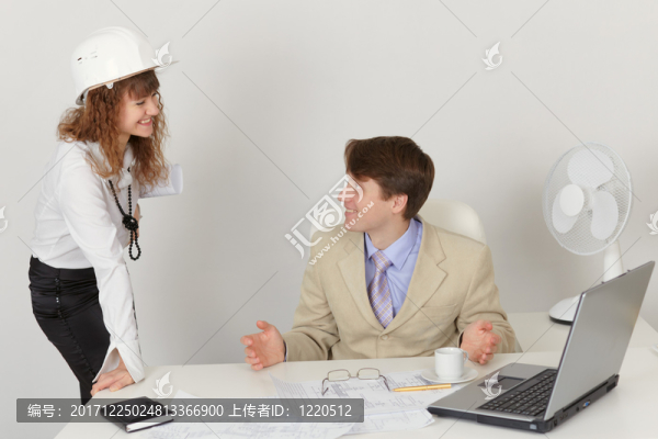 女人